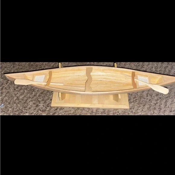 Completely Handmade boat with paddles - Picture 2 of 16